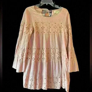 Listicle Womens Mauve Pink Embroidered Eyelet Bell Sleeve Dress Babydoll Sz M